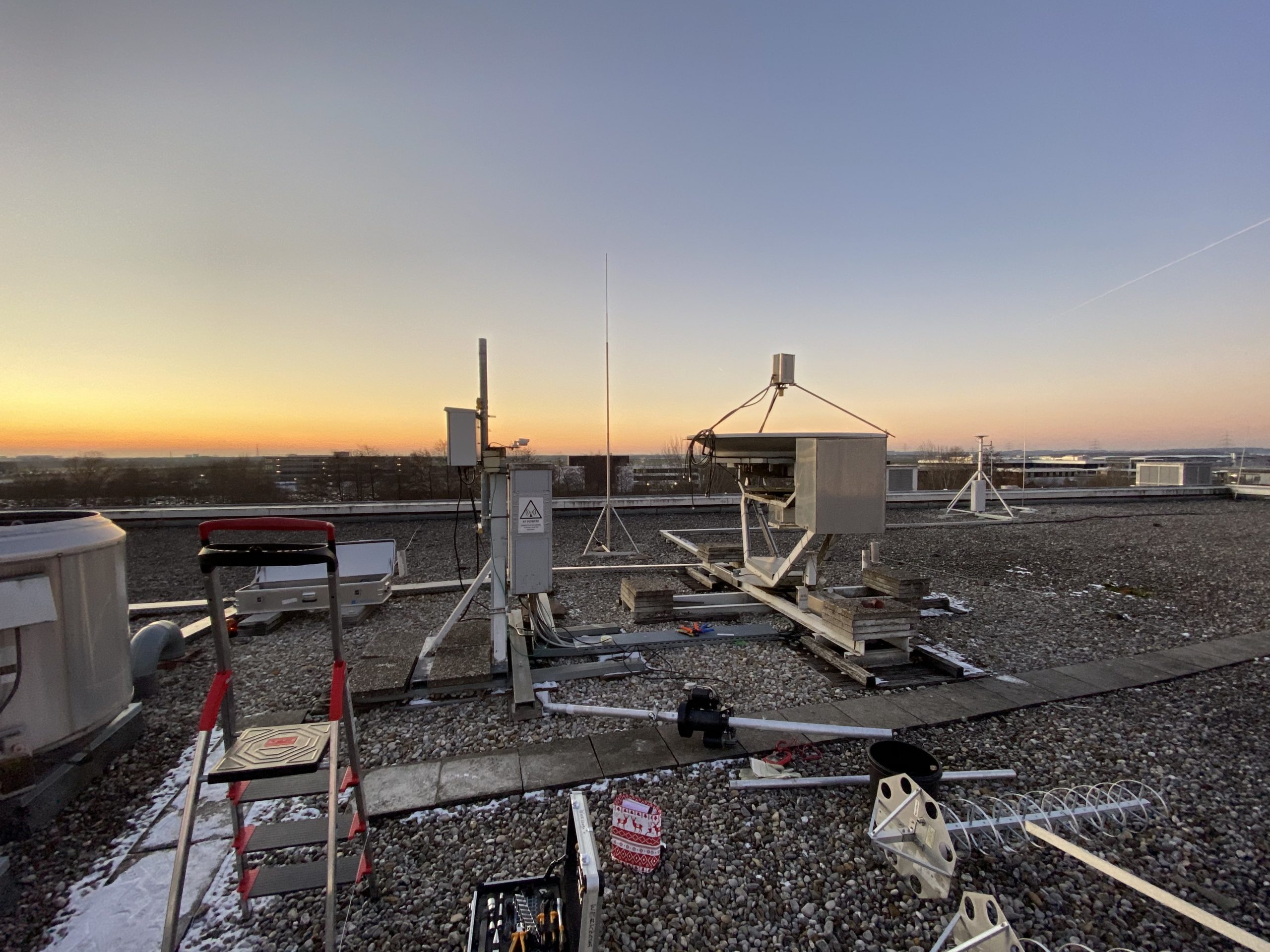 groundstation_fixing-scaled